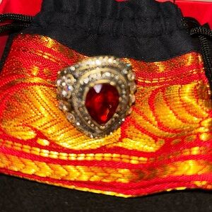 Elegant Red Gemstone Ring